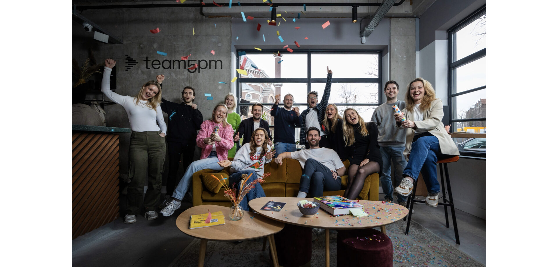 TikTok's Social Shopping Trendrapport 5 Lijm Amsterdam | Social Bureau